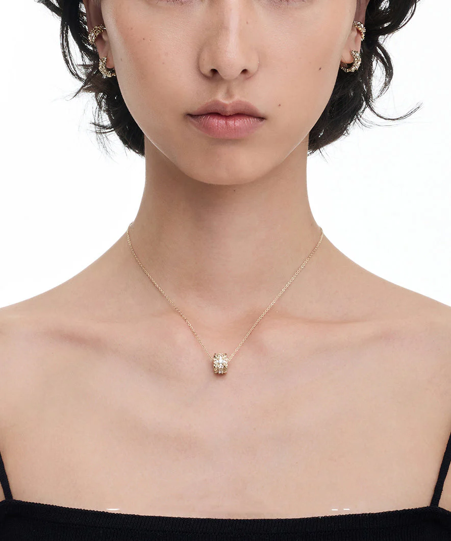 Original Design Gold Copper Overgild Zircon Iris Pendant Necklace