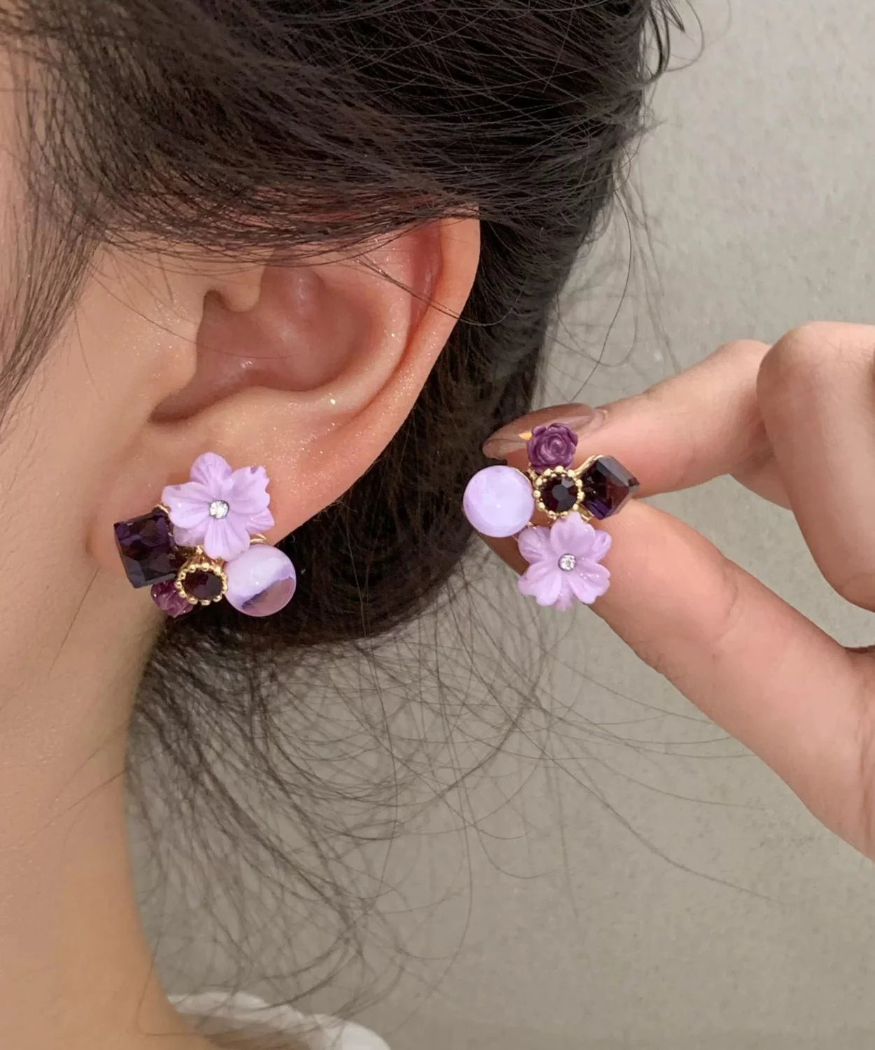 Original Design Purple Alloy Zircon Floral Stud Earrings - Image 3