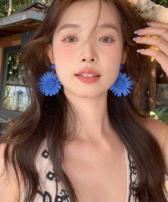 Oversize Blue Alloy Weave Sunflower Drop Earrings - Image 2