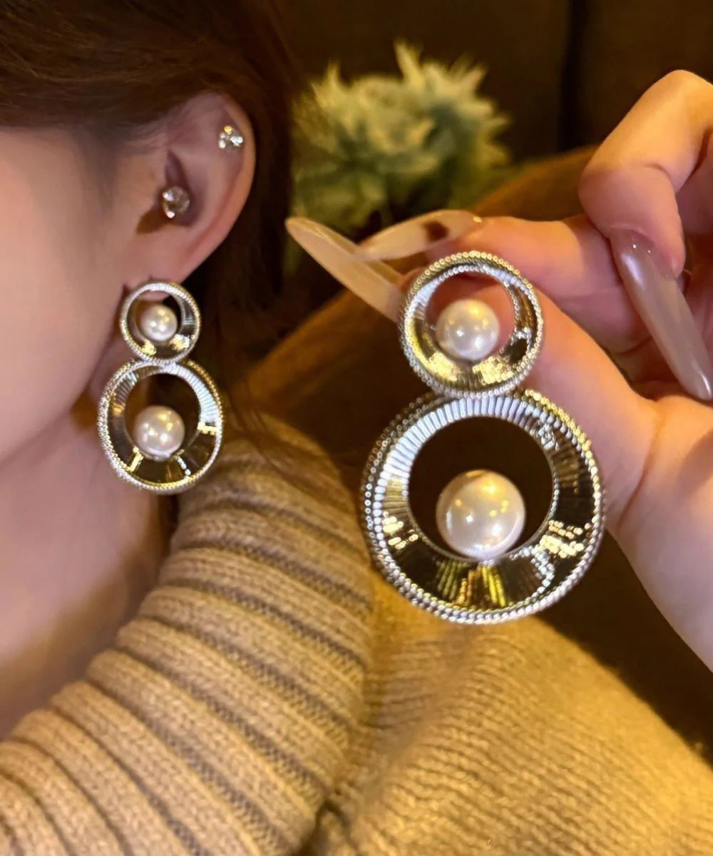 Oversize Gold Copper Overgild Pearl Hollow Out Hoop Earrings - Image 2