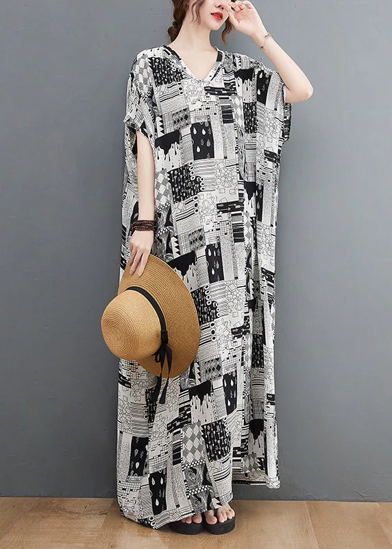 Plus Size Black White Print V Neck Beach Long Dress Short Sleeve - Image 2