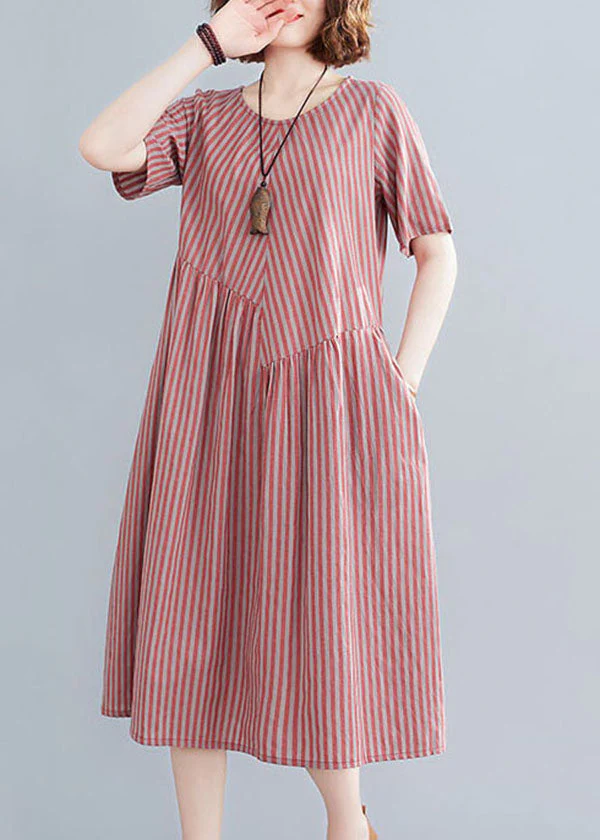 Plus Size Red O-Neck Wrinkled Striped Pockets Cotton Long Dress Short Sleeve - Image 2