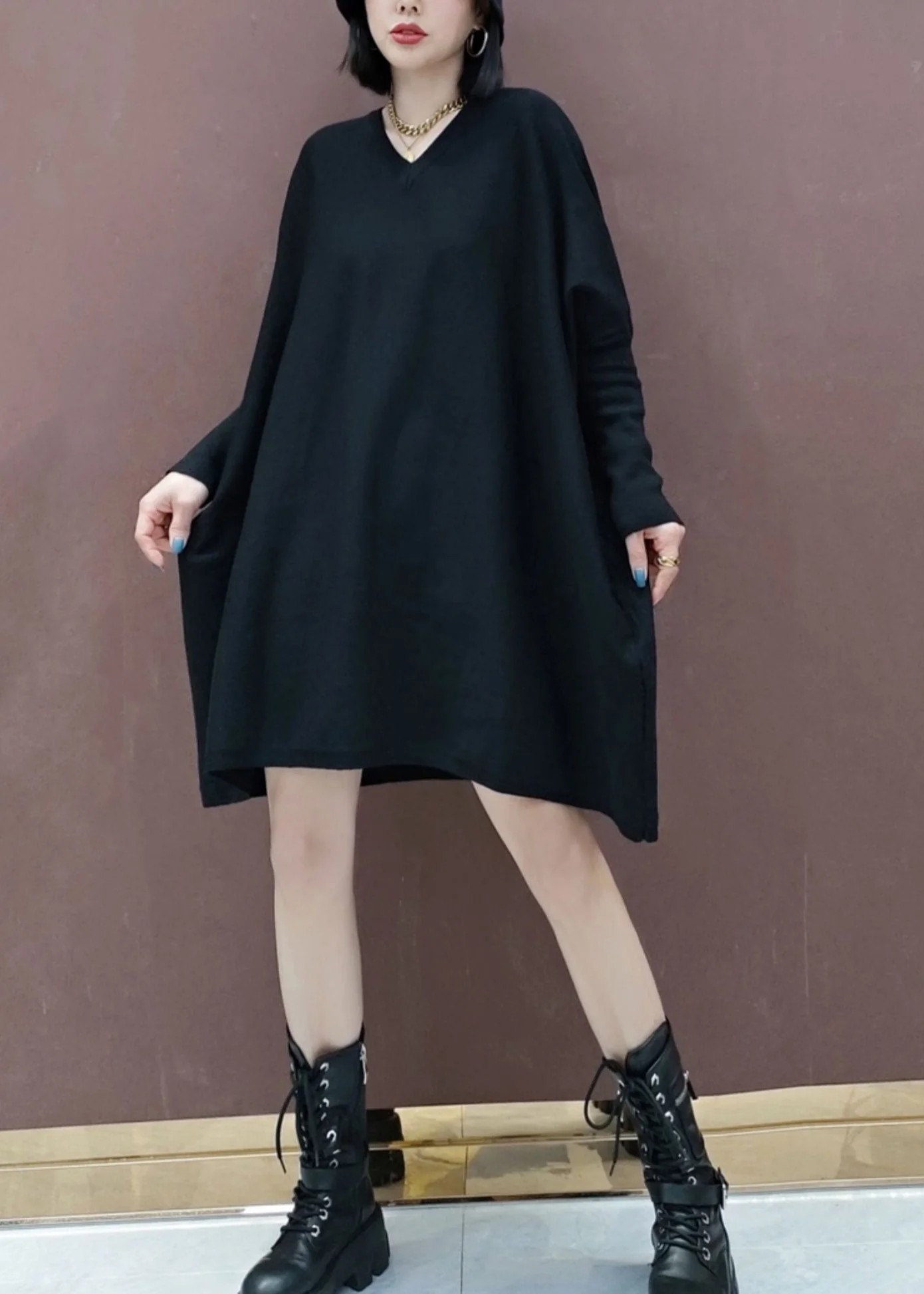 Plus Size Rose V Neck Patchwork Knit Mid Dresses Batwing Sleeve - Image 3