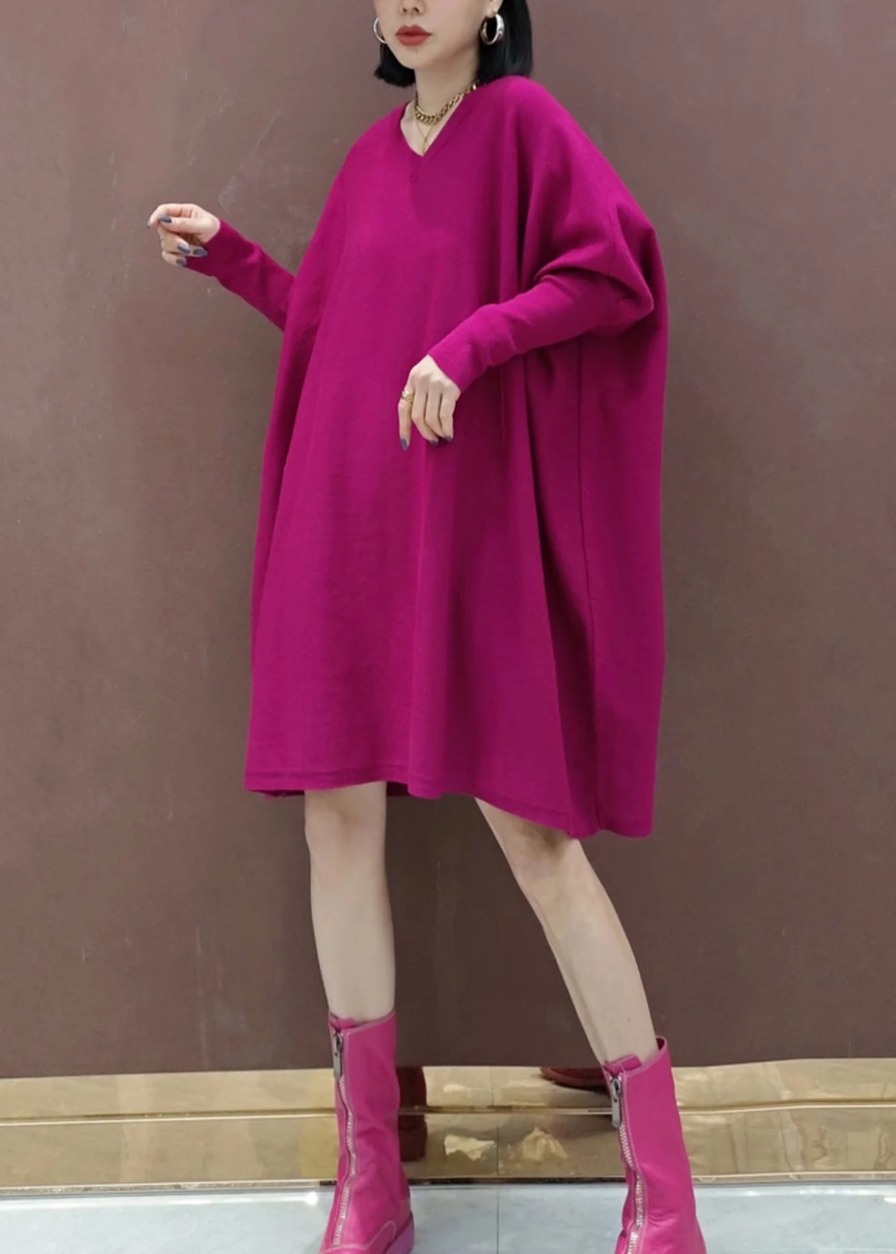 Plus Size Rose V Neck Patchwork Knit Mid Dresses Batwing Sleeve - Image 4
