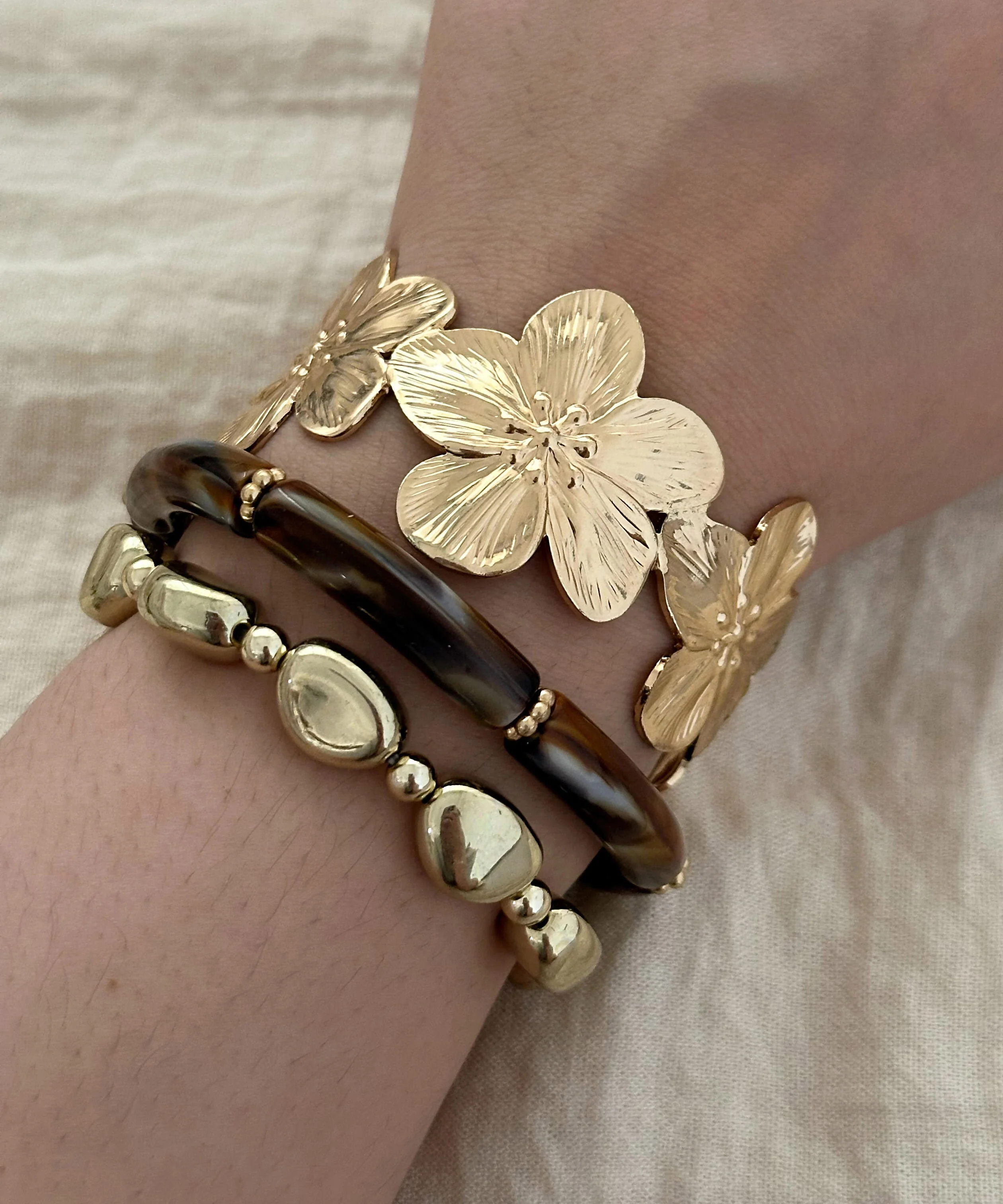 Retro Colorblock Copper Alloy Floral Bangle - Image 5