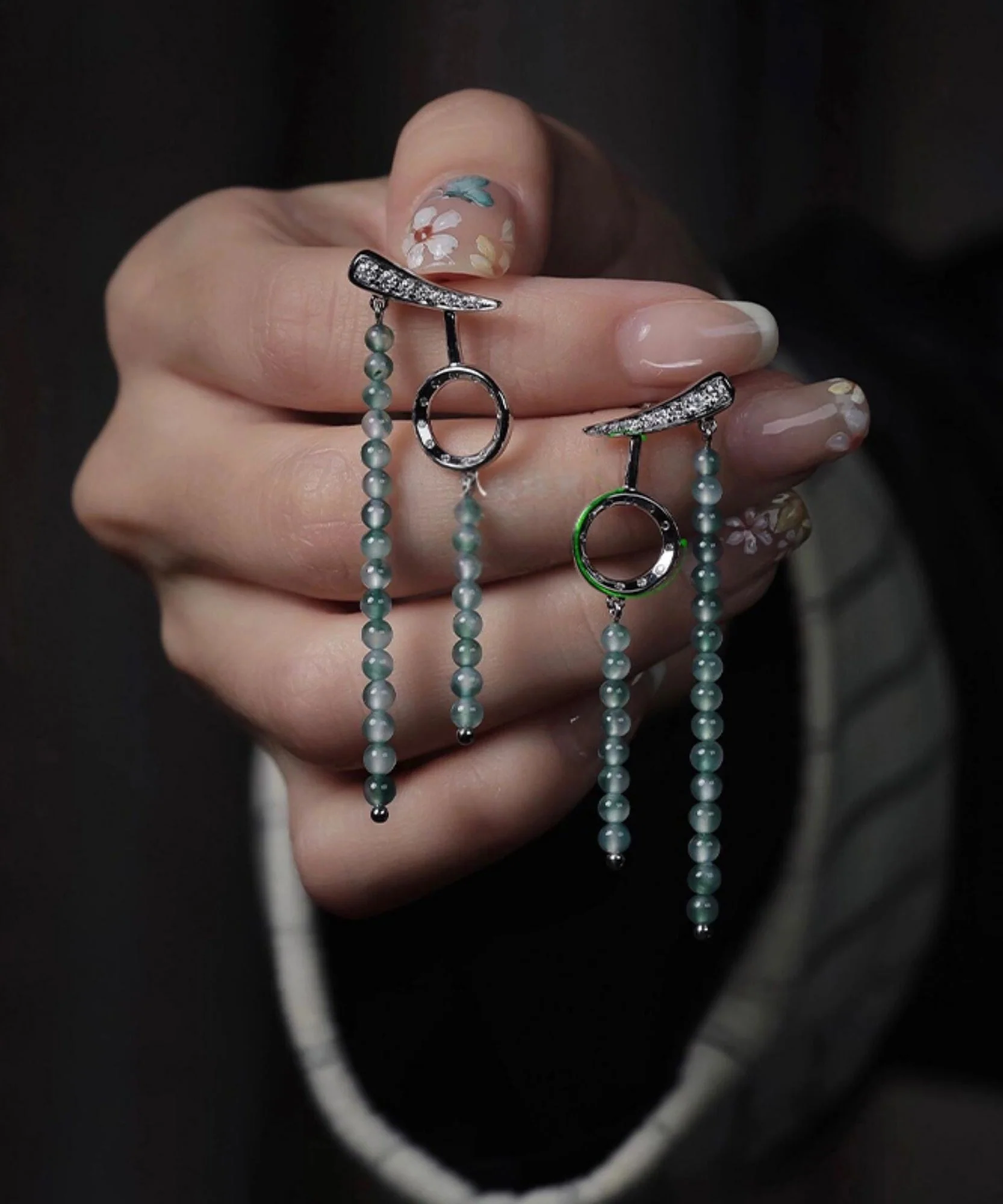 Retro Green Stainless Steel Asymmetrical Beading Drop Earrings - Image 5