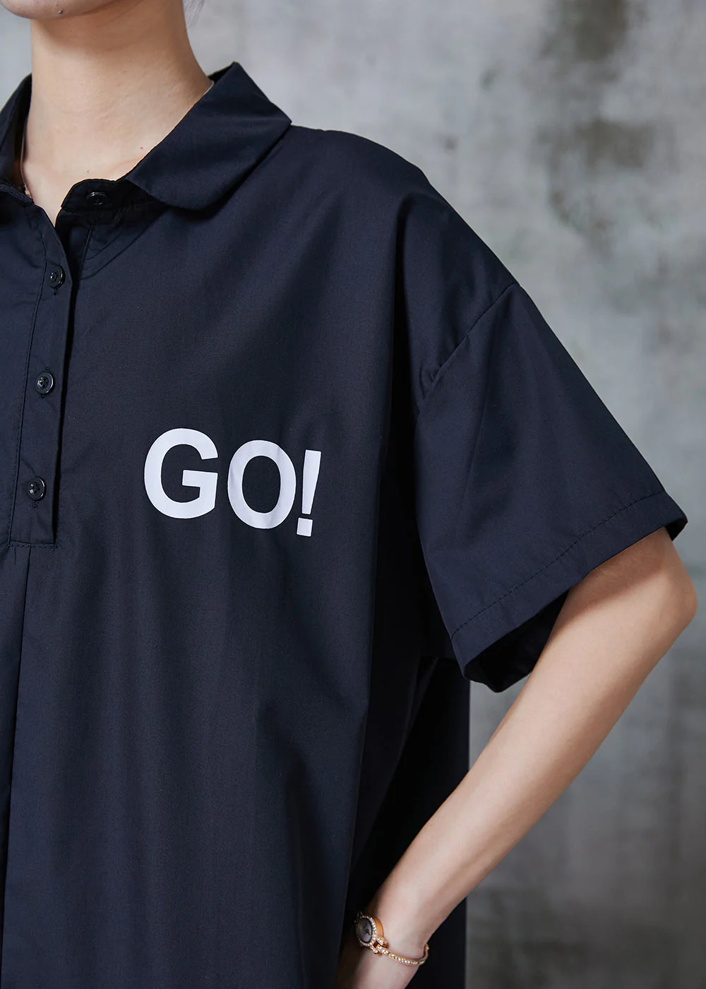 Simple Black Oversized GO Print Cotton Shirt Dress Spring - Image 5