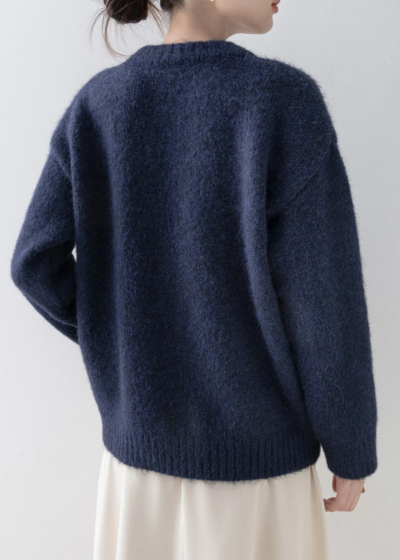 Simple Navy O Neck Floral Knit Pullover Spring - Image 5