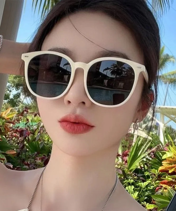 Simple White Resin Patchwor UV Protection Sunglasses - Image 3