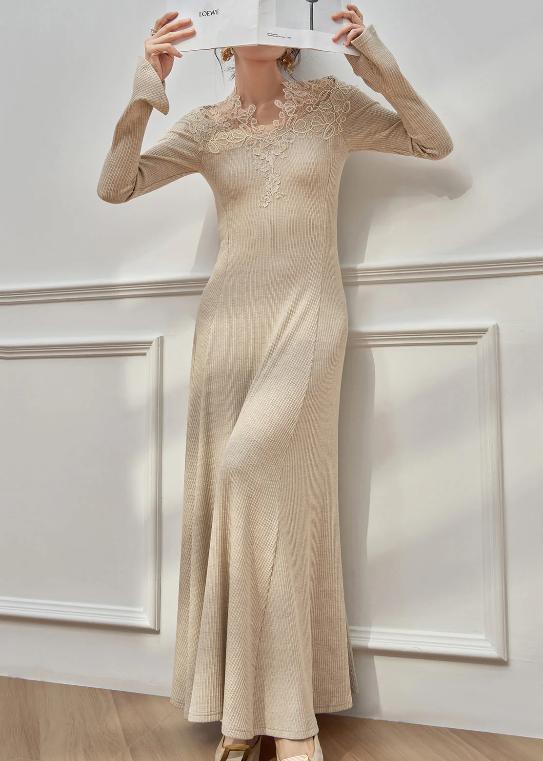 Slim Fit Oatmeal Lace Patchwork Knit Maxi Dresses Flare Sleeve