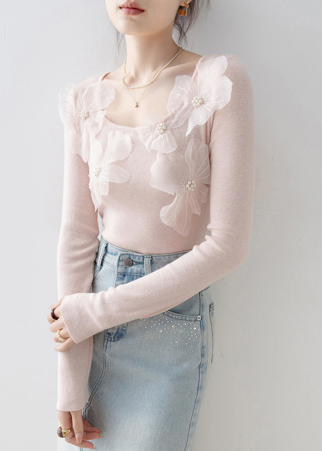 Slim Fit Pink O Neck Floral Nail Bead Knit Top Spring - Image 2