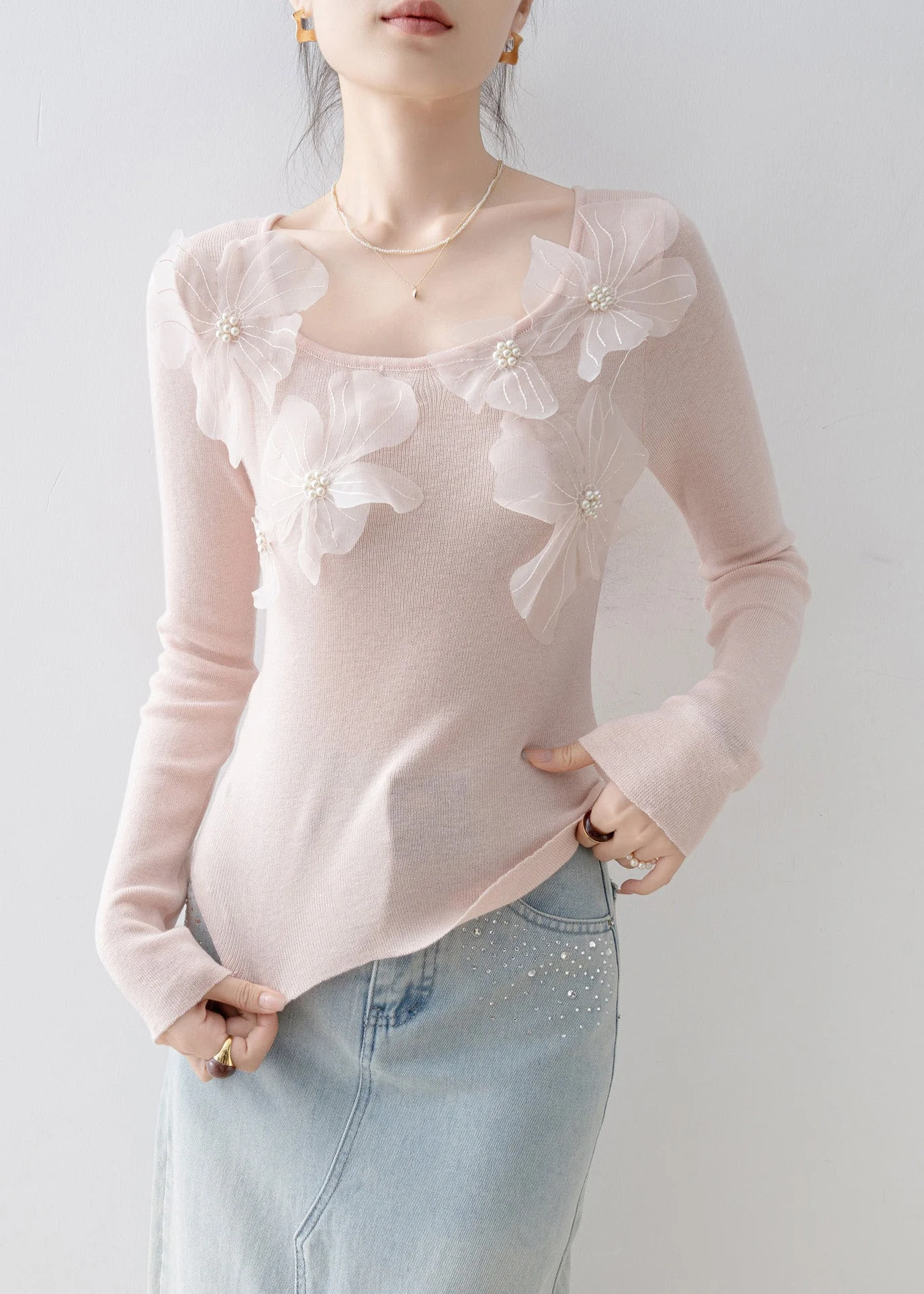 Slim Fit Pink O Neck Floral Nail Bead Knit Top Spring - Image 3