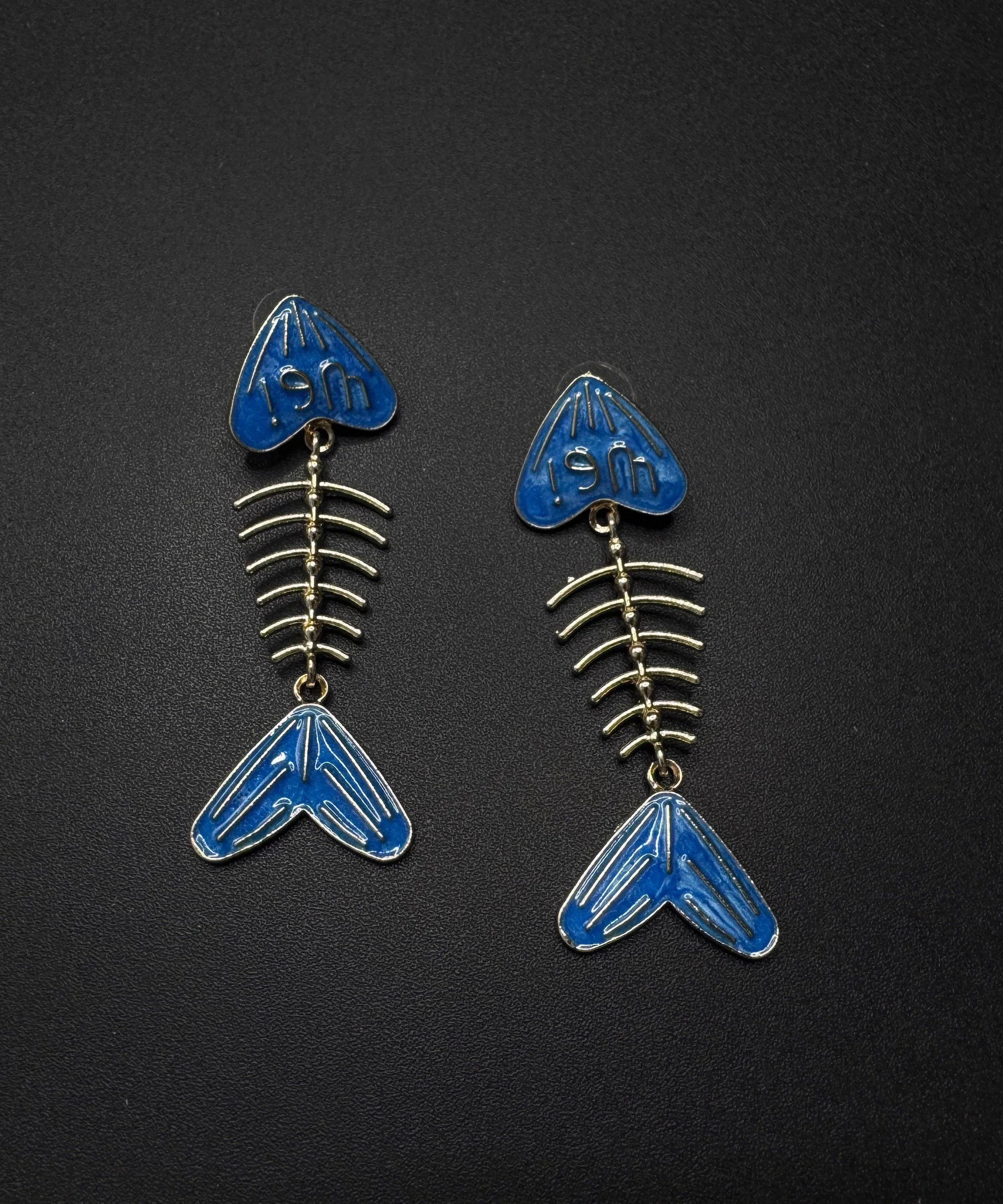 Style Blue Alloy Drip Glaze Fish Bone Stud Earrings - Image 4