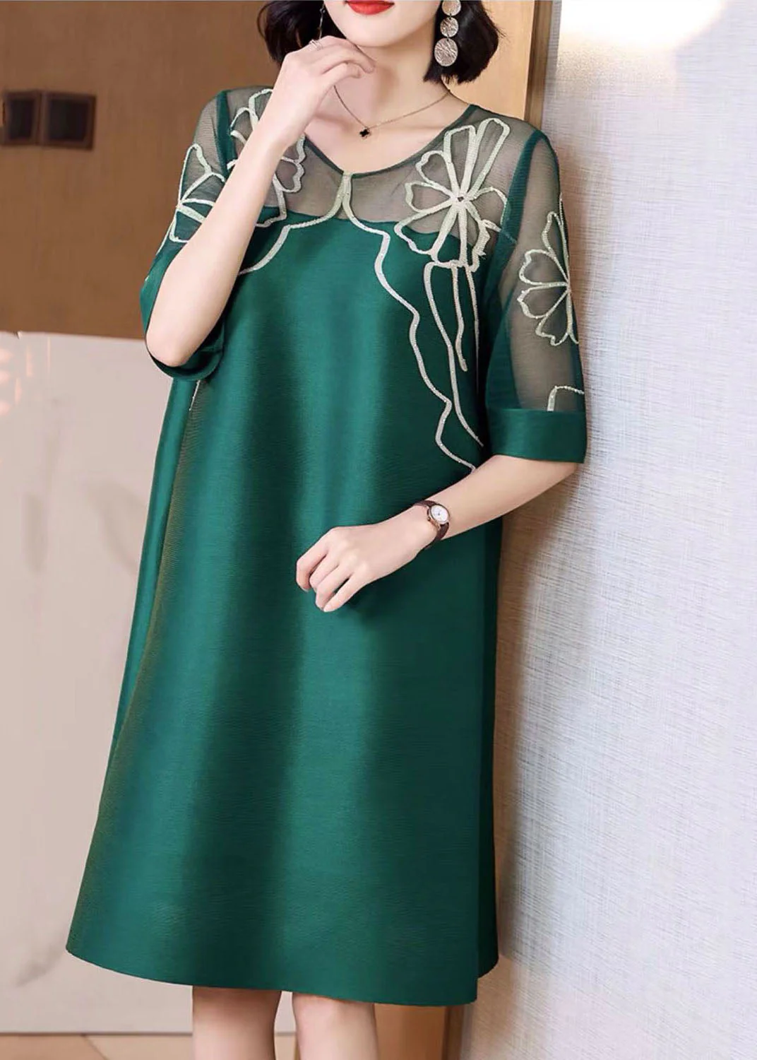 Style Green O-Neck Hollow Out Print Silk A Line Dresses Short Sleeve - Image 2