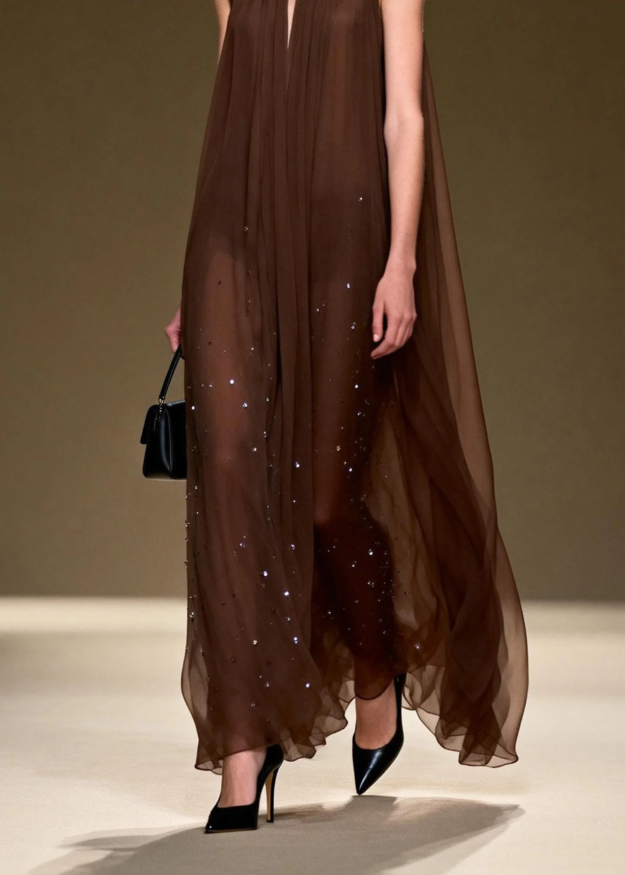 Style O Neck Wrinkled Zircon Chiffon Long Dresses Sleeveless - Image 4