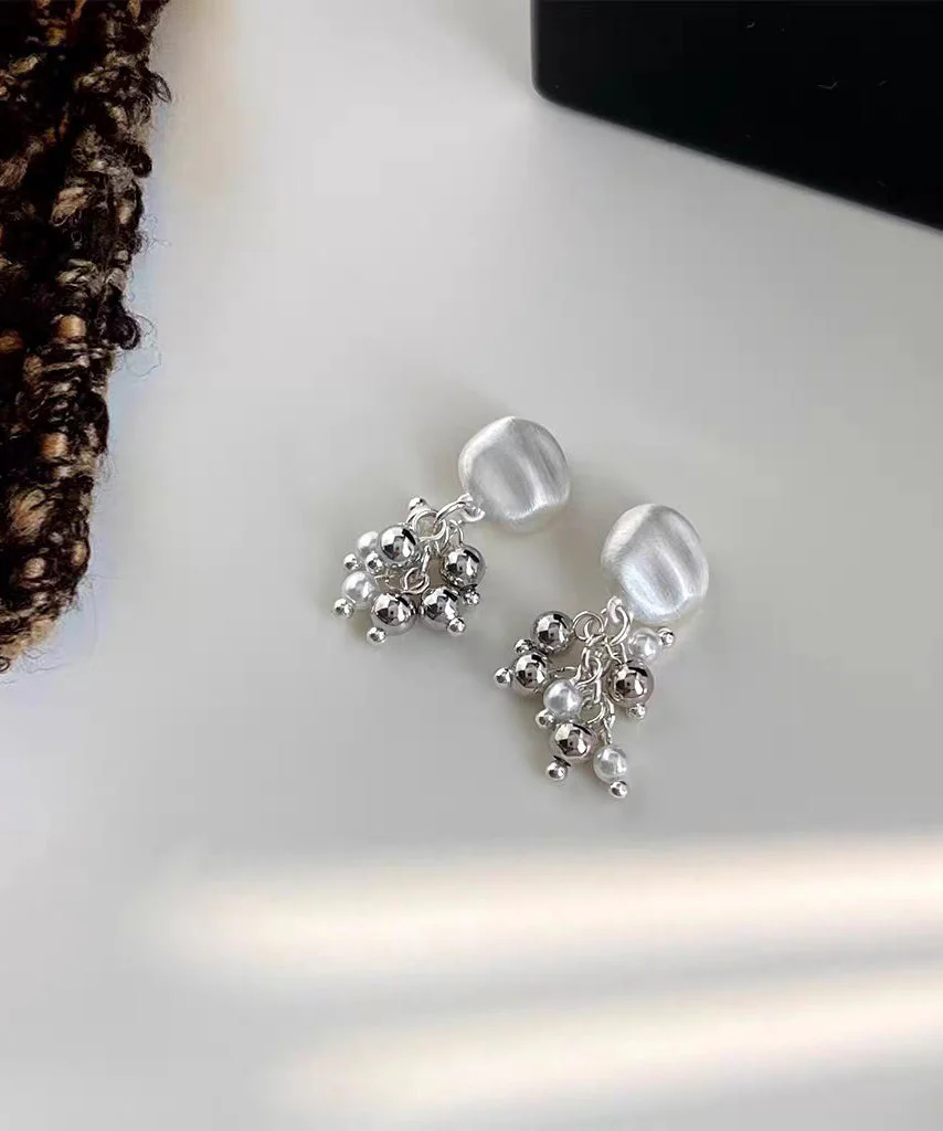 Style White Sterling Silver Pearl Tassel Drop Earrings - Image 4