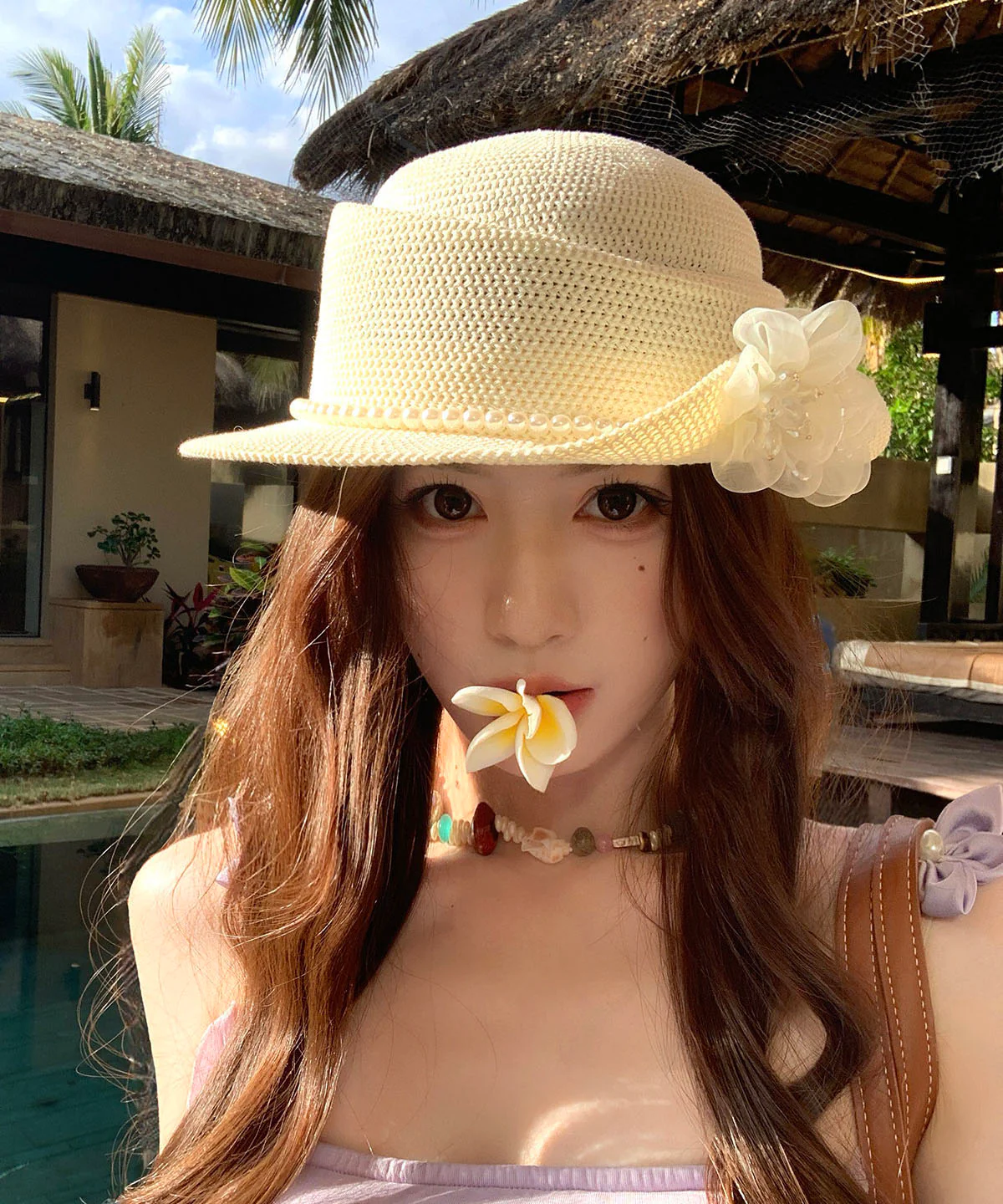 Stylish Beige Pearl Flower Hollow Straw Woven Bucket Hat - Image 5