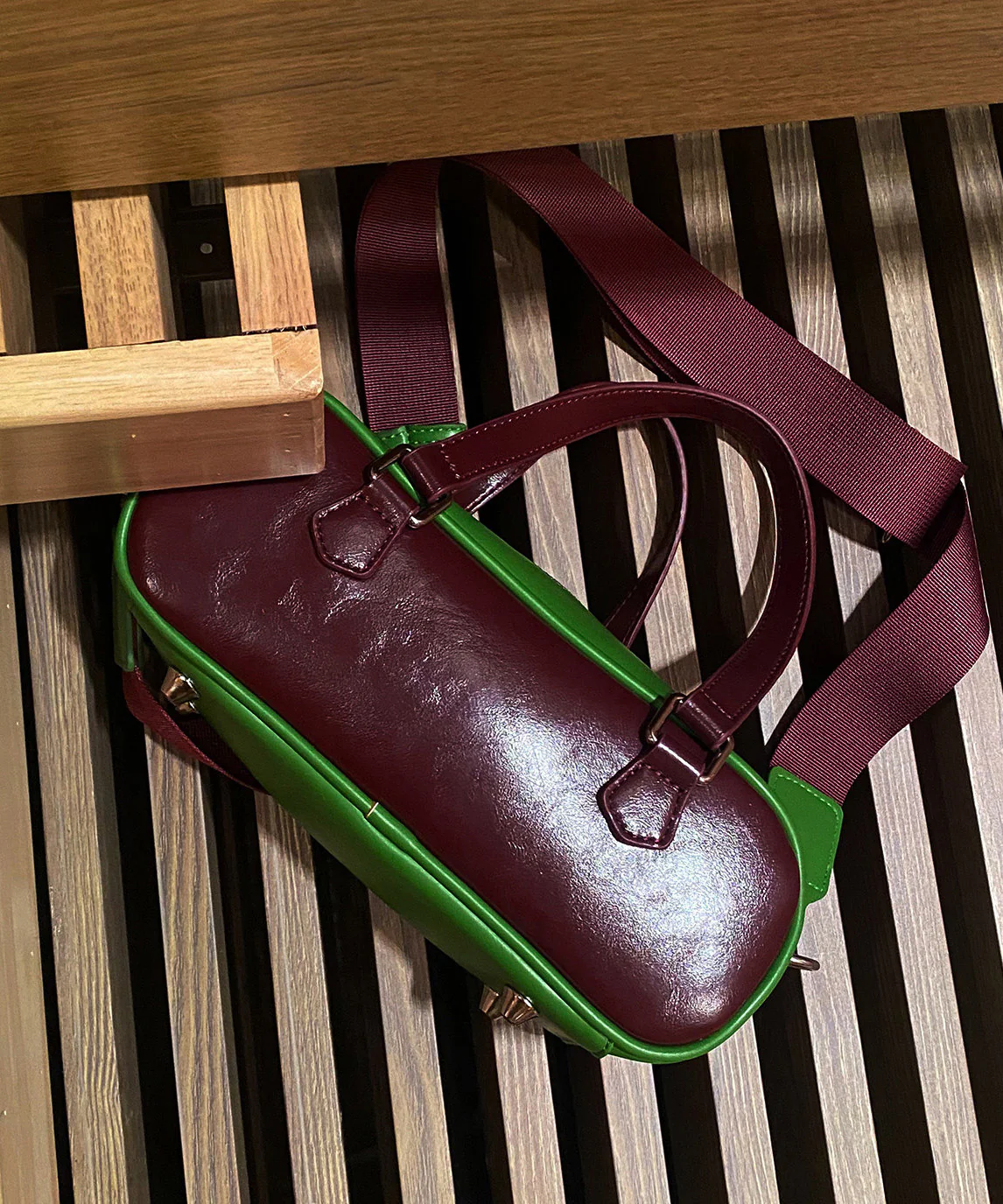 Stylish Colorblock Faux Leather CrossBody Bag - Image 3