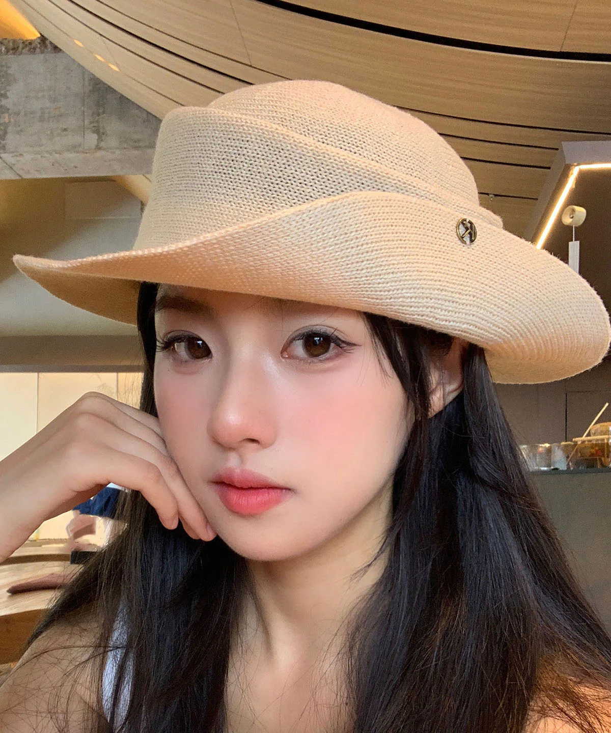 Stylish Elegant Beige Versatile Cloche Hat - Image 4