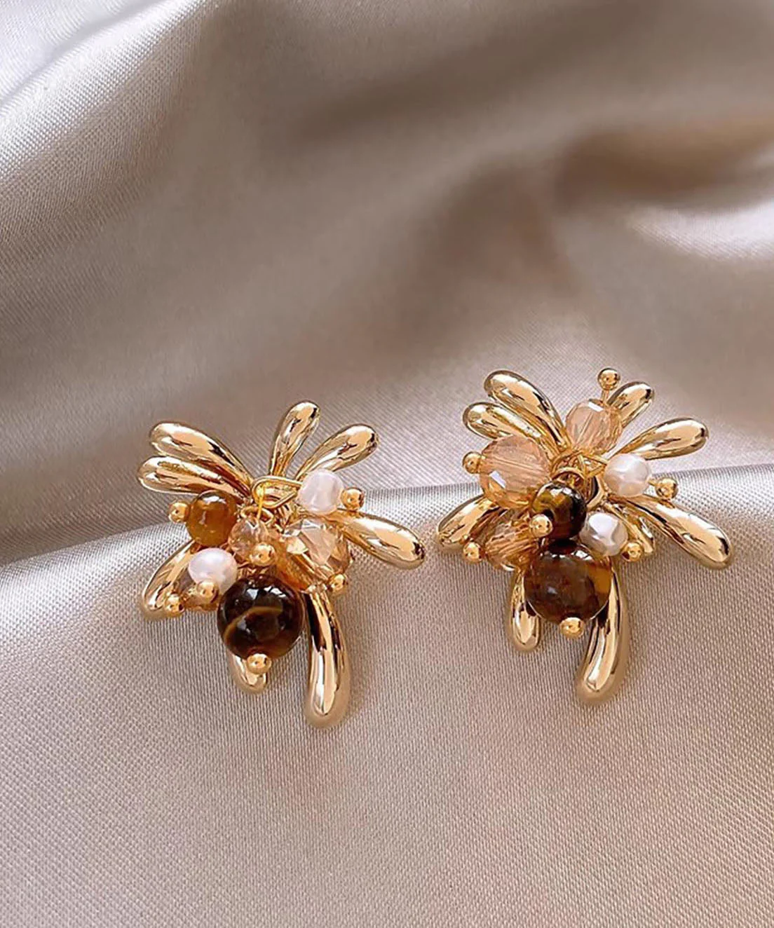 Stylish Gold Copper Overgild Pearl Fireworks Stud Earrings - Image 5