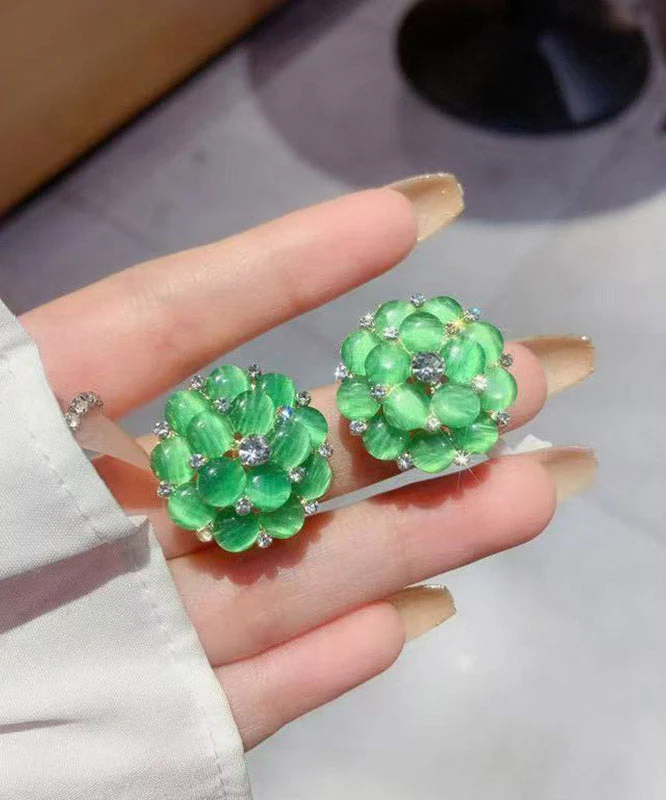 Stylish Green Alloy Zircon Floral Cat's Eye Stud Earrings - Image 4