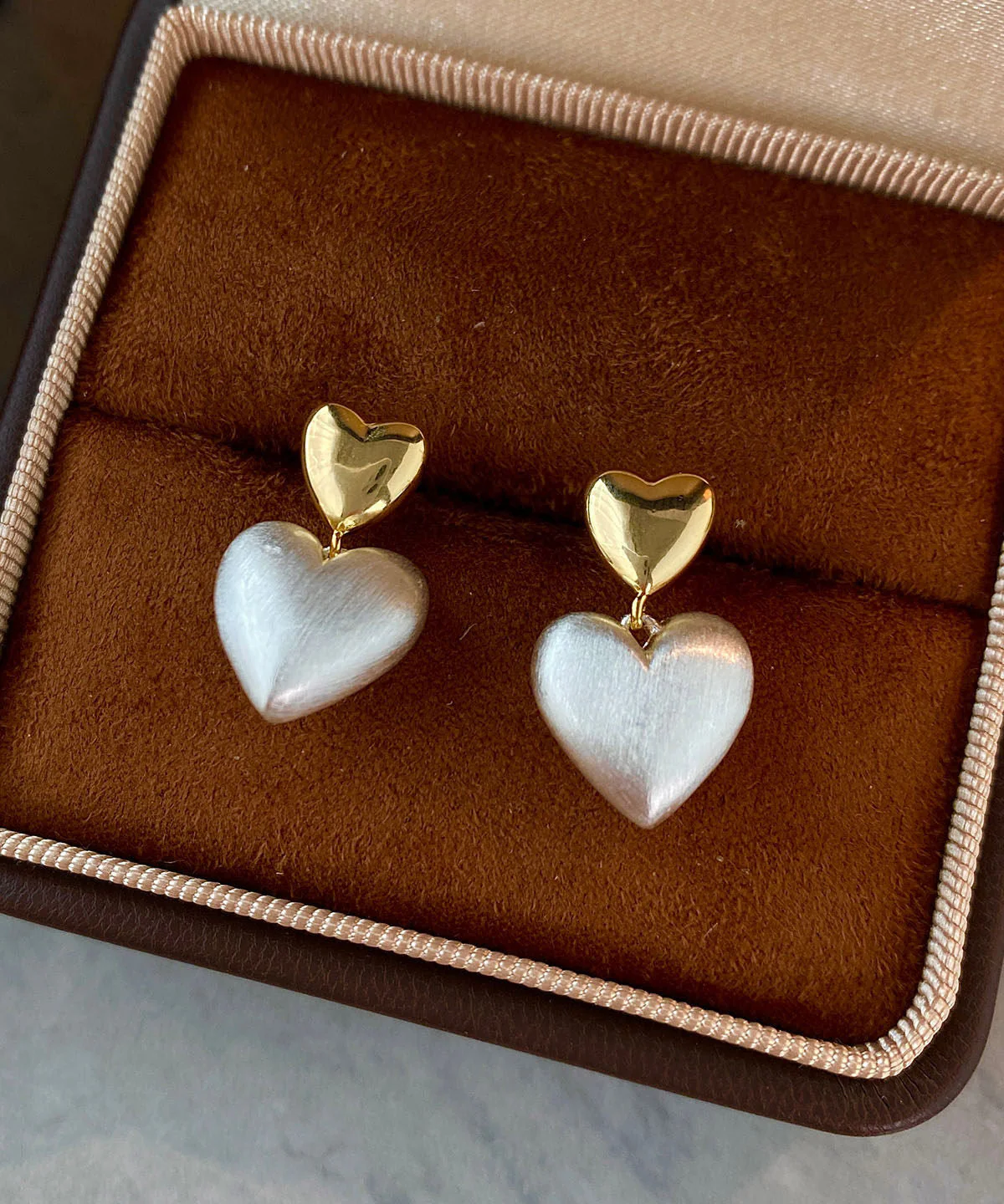 Stylish Metal Frosted Heart-Shaped Stud Earrings - Image 3