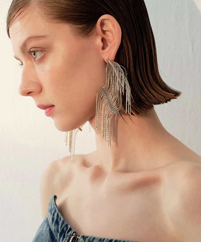 Stylish Silvery Tasseled Asymmetrical Design Metal Drop Earrings - Image 5
