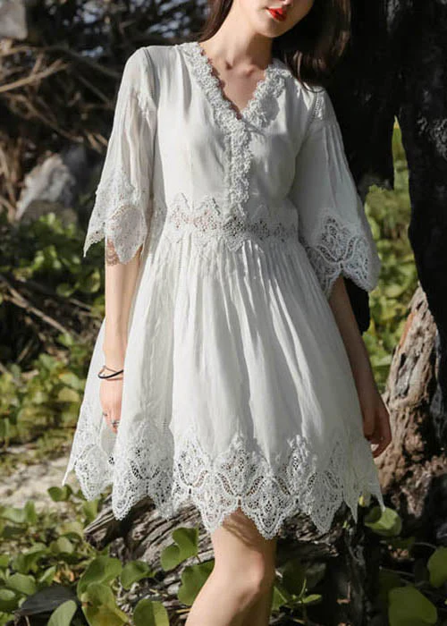 Stylish White V Neck Lace Patchwork Mid Dress Half Sleeve - Image 3