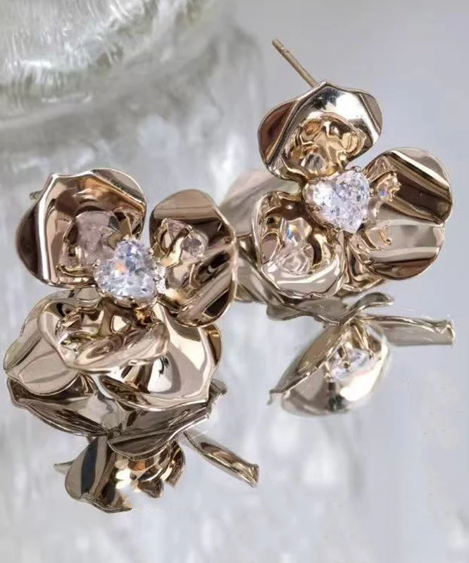 Unique Gold Copper Overgild Floral Stud Earrings - Image 4