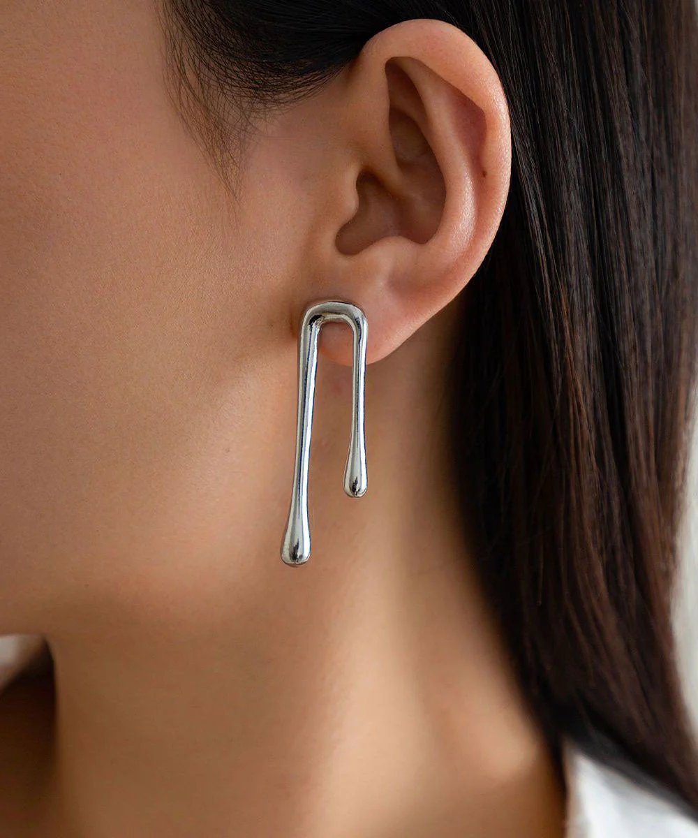 Unique Gold Metal Overgild Water Droplet Hoop Earrings - Image 2