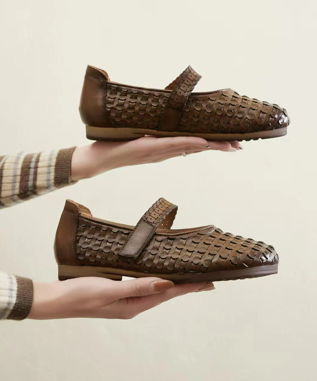 Vintage Buckle Strap Flat Shoes Brown Faux Leather - Image 2