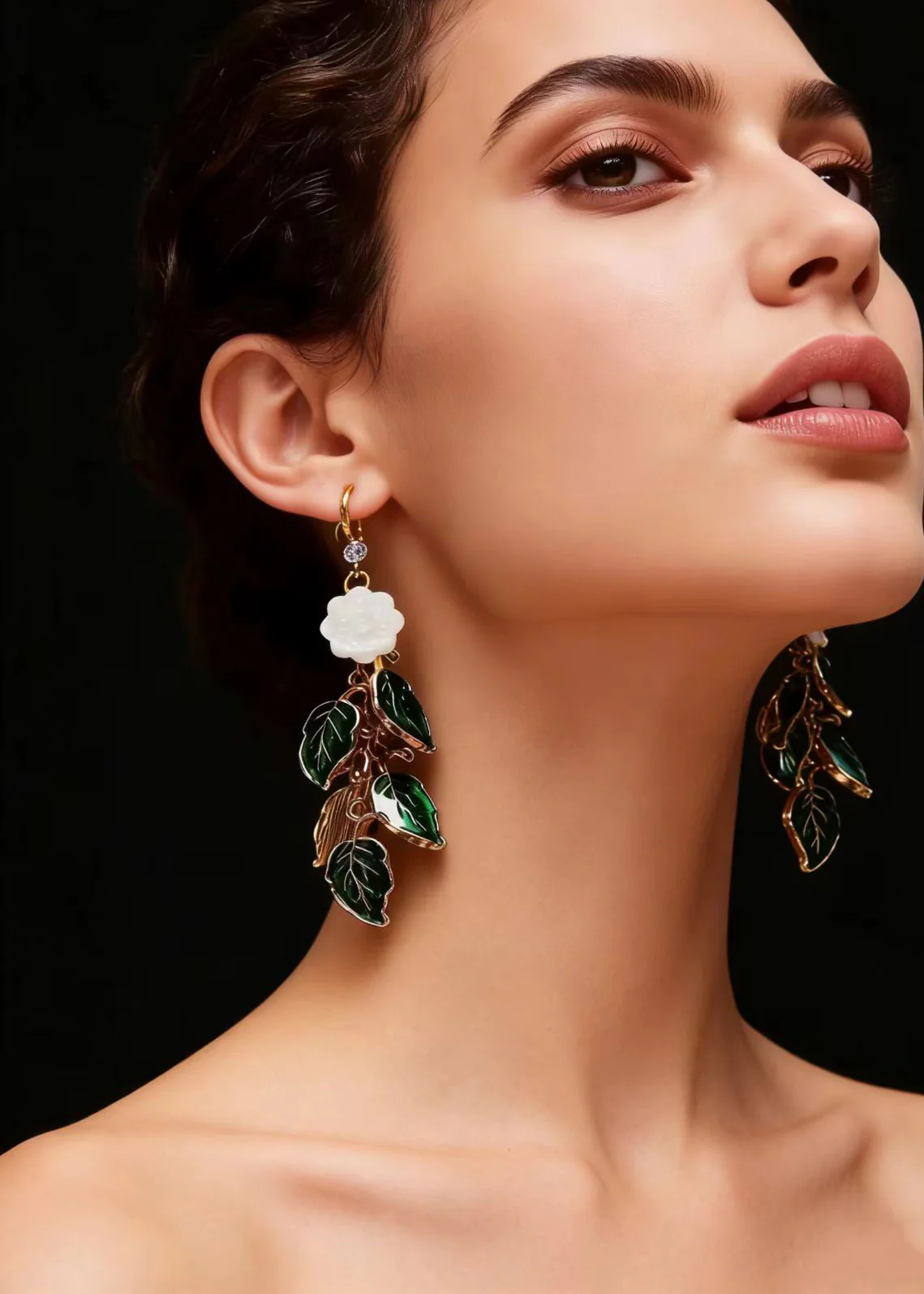 Vintage Green Leaf Gilding Drop Earrings - Image 3
