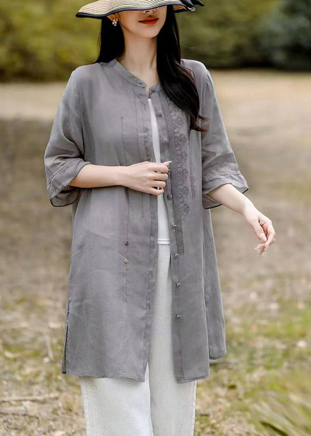 Vintage Grey O-Neck Embroidered Long Linen Shirt Short Sleeve - Image 3