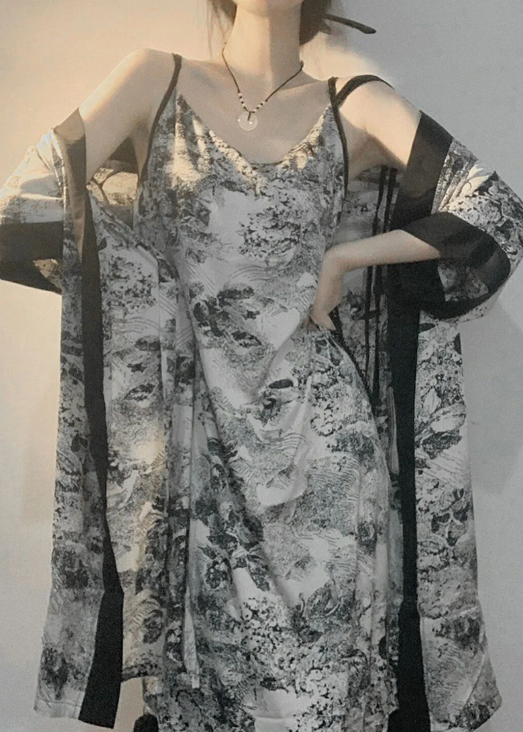 Vintage V Neck Print Ice Silk Pajamas Robe And Slip Dress Two Piece Set Summer - Image 4
