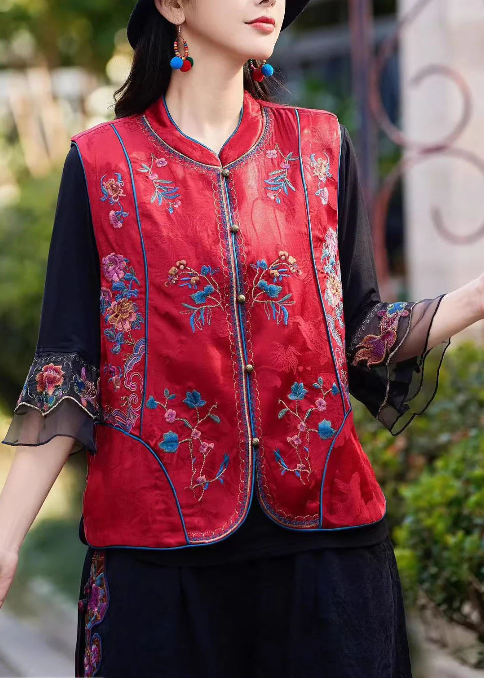 Vintage Yellow Stand Collar Embroideried Silk Vest Sleeveless - Image 2