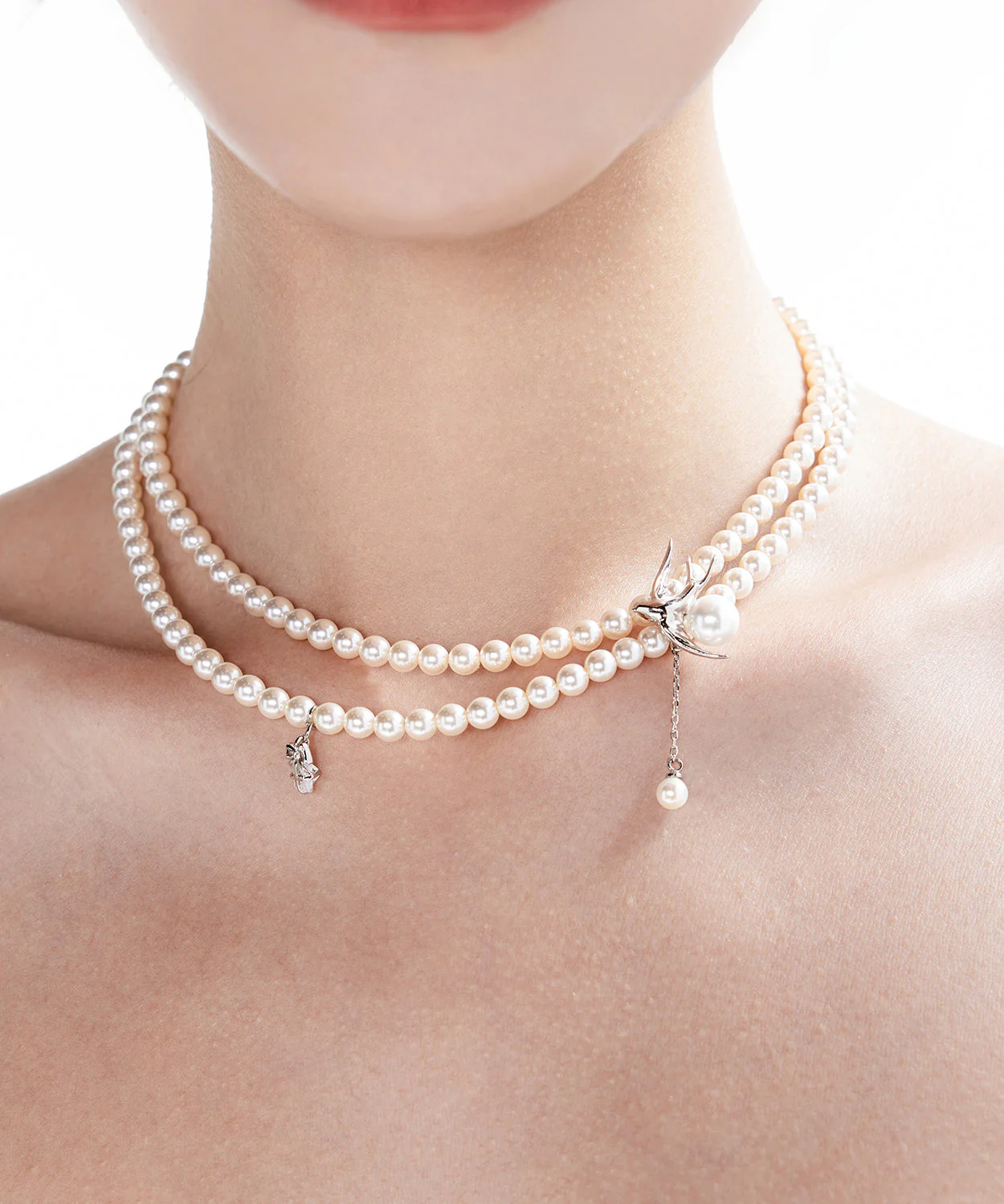 White Light Luxury Swallow Pearl Double Layered Alloy Necklace - Image 4