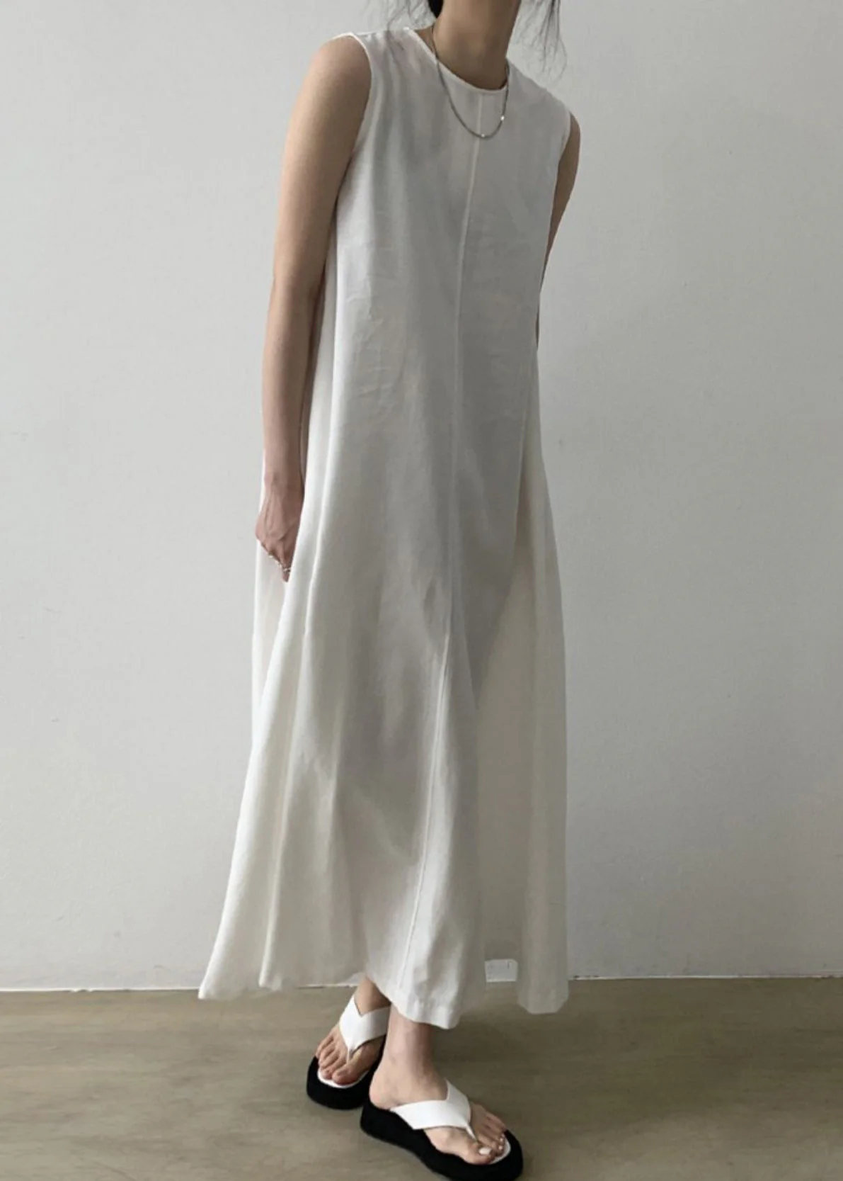 White Patchwork Loose Solid Long Dress Sleeveless - Image 4
