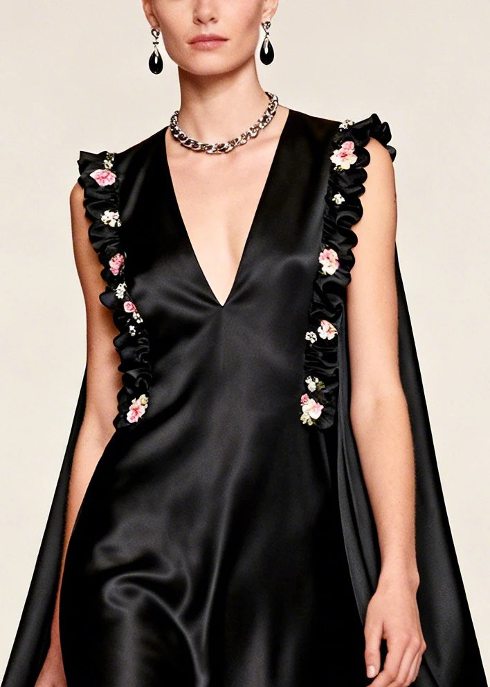 Women Black Floral Exra Large Hem Silk Evening Dress Sleeveless - Image 2