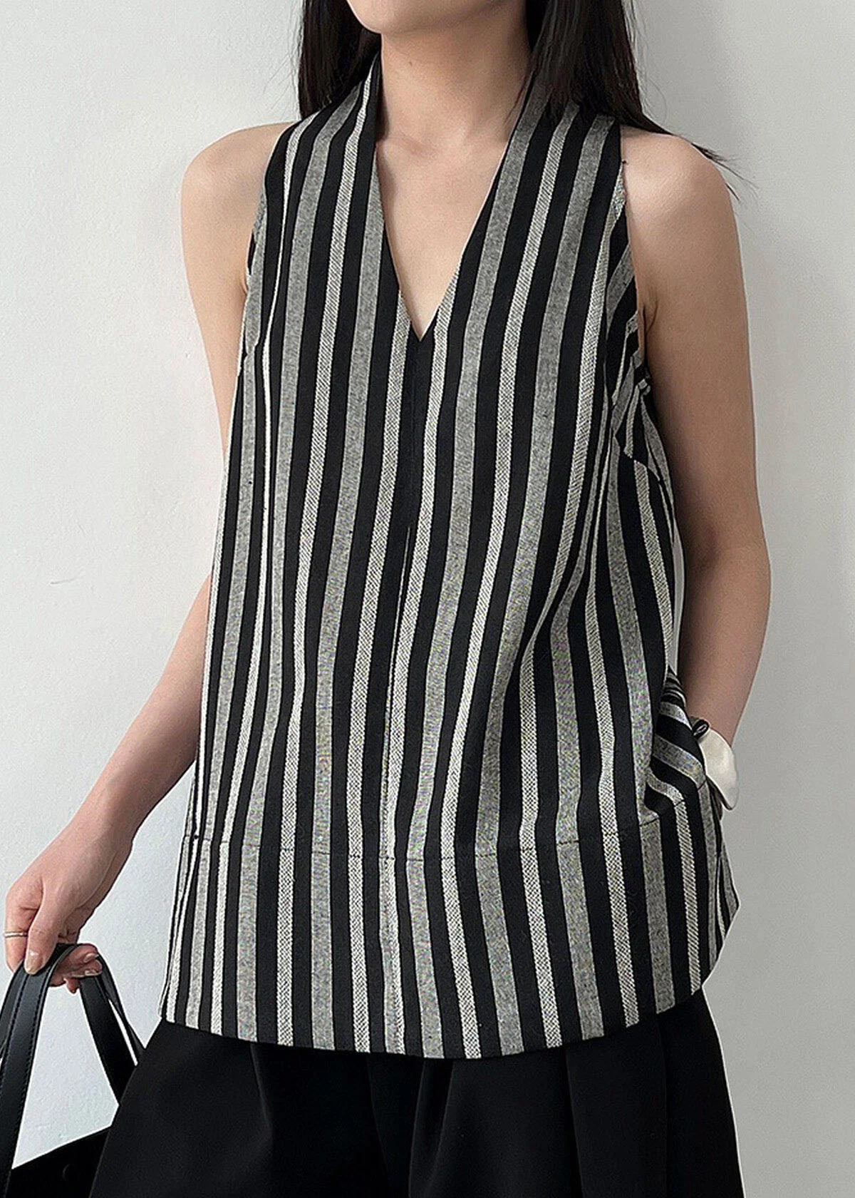 Women Black V Neck Striped Cotton Top Sleeveless - Image 5