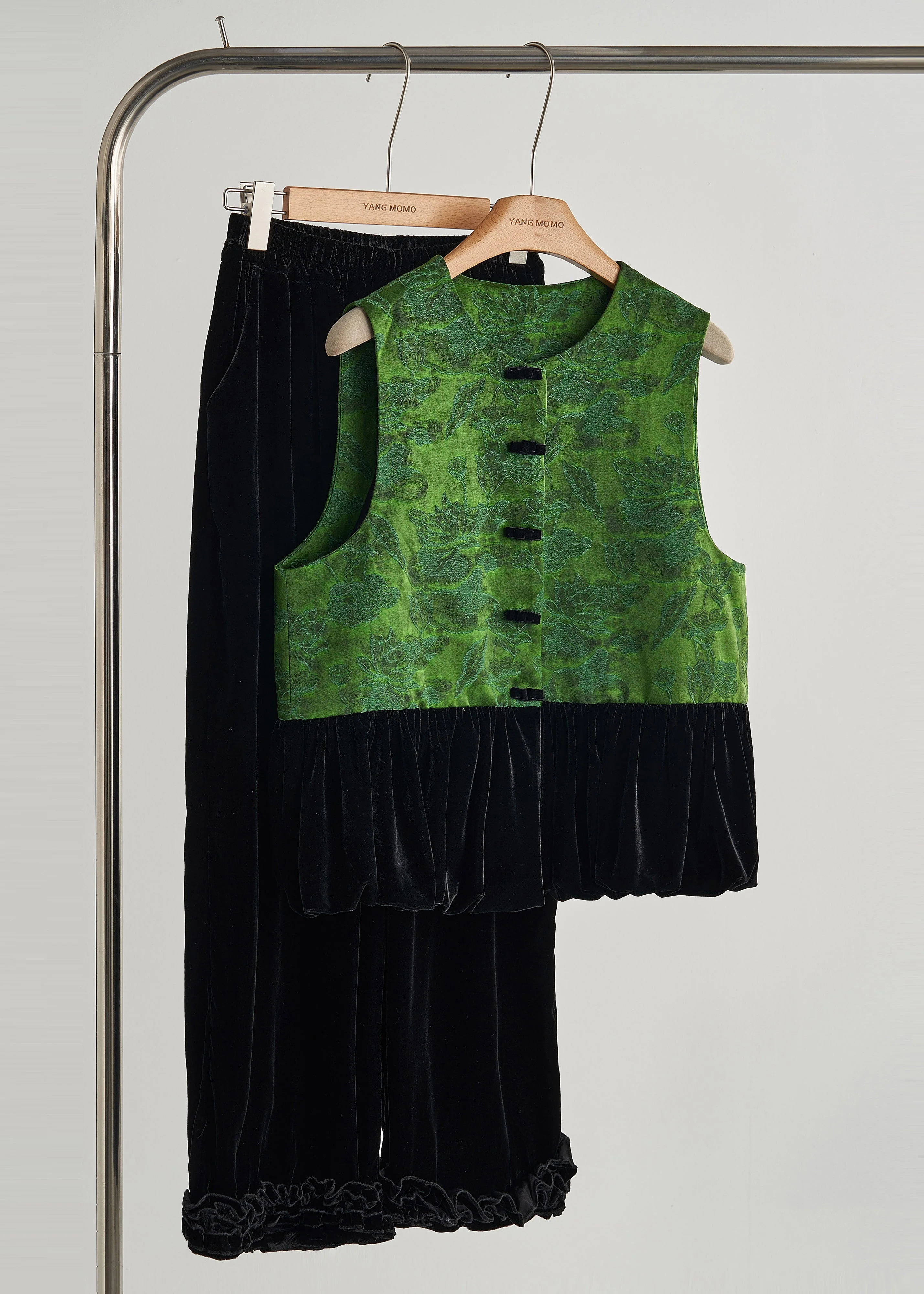 Women Dull Green Jacquard Patchwork Silk Velvet Vest Fall - Image 2