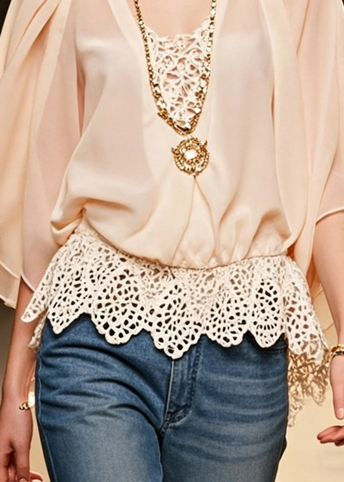 Women Pink Hollow Out Lace Patchwork Chiffon Shirts Batwing Sleeve - Image 4
