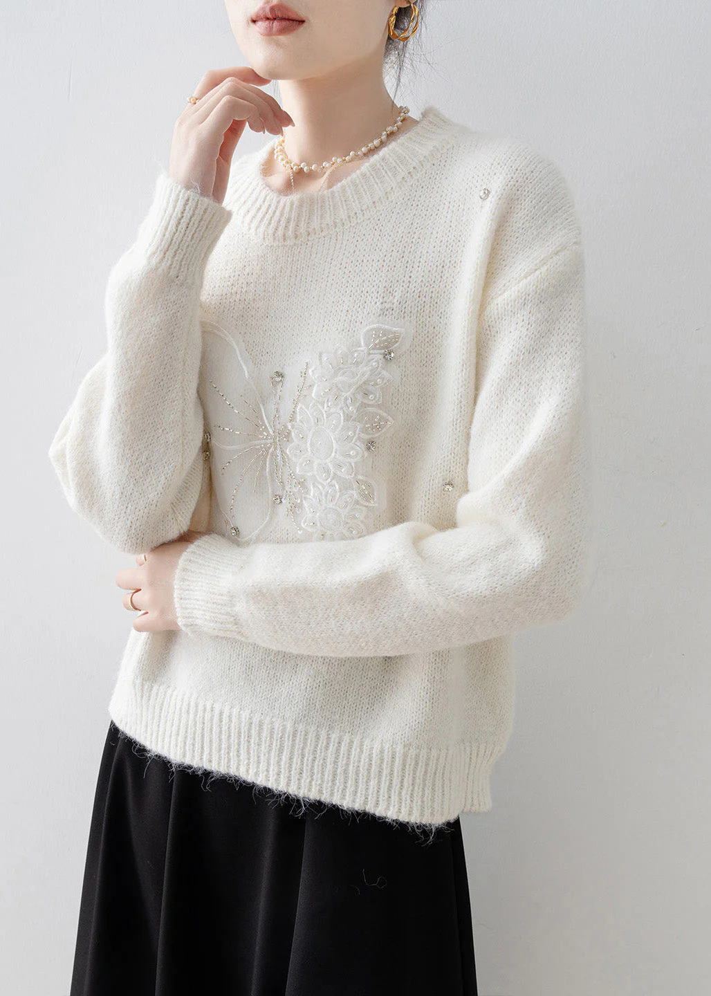 Women White O Neck Butterfly Zircon Knit Sweater Tops Spring - Image 4