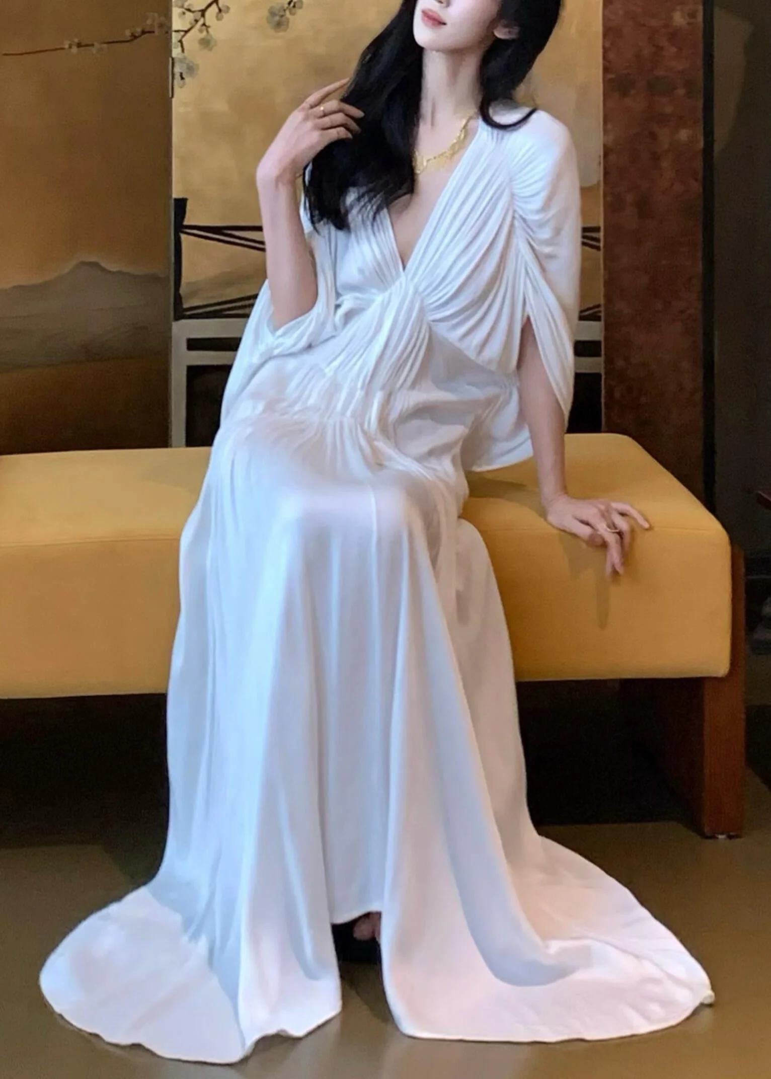 Women White V Neck Wrinkled Solid Dresses Batwing Sleeve - Image 4