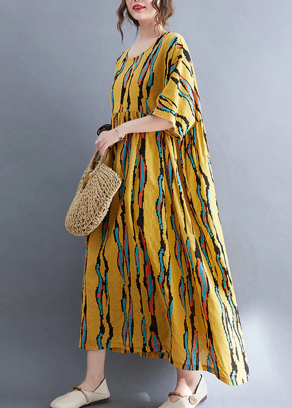 Yellow Holiday Dress Cinched Extra large hem Half Sleeve - Image 3